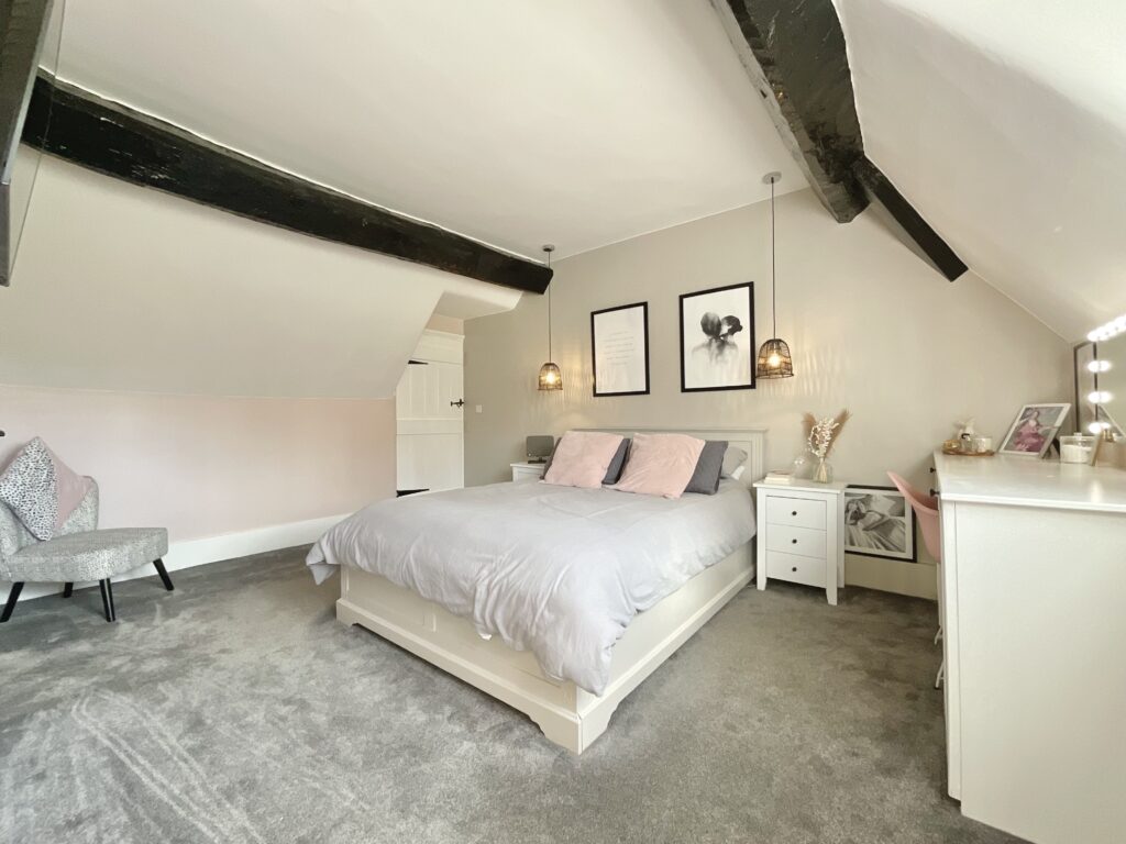 Stone Road, Tittensor, ST12