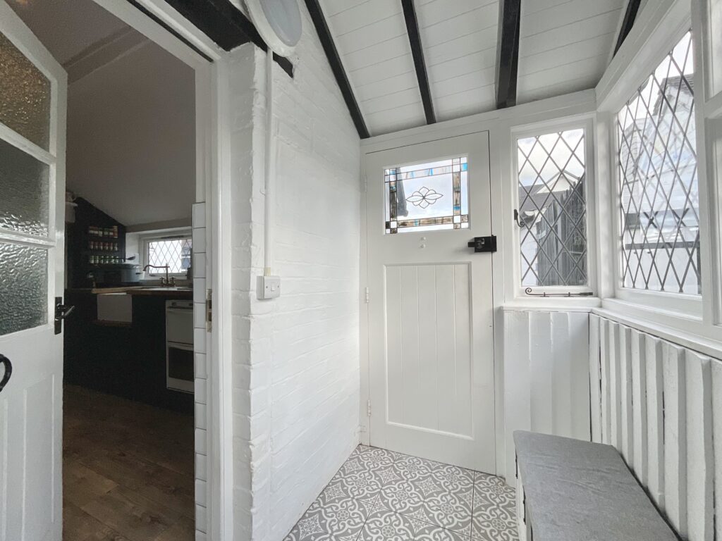 Stone Road, Tittensor, ST12