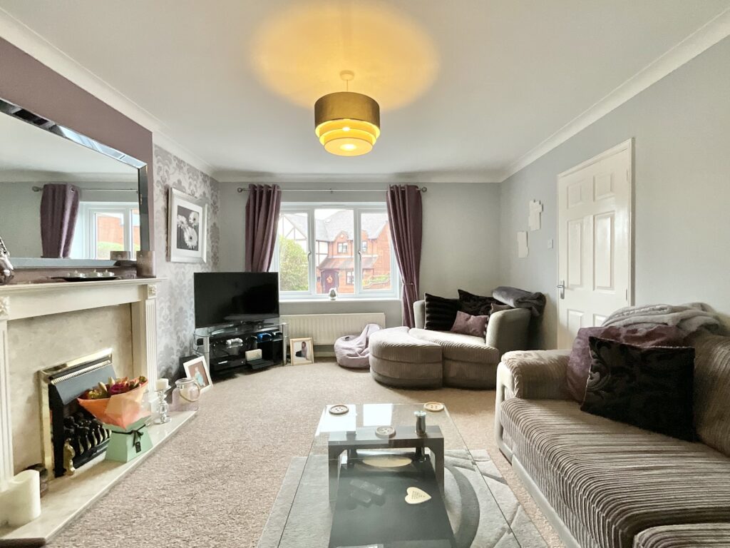 Redhill Drive, Tean, ST10