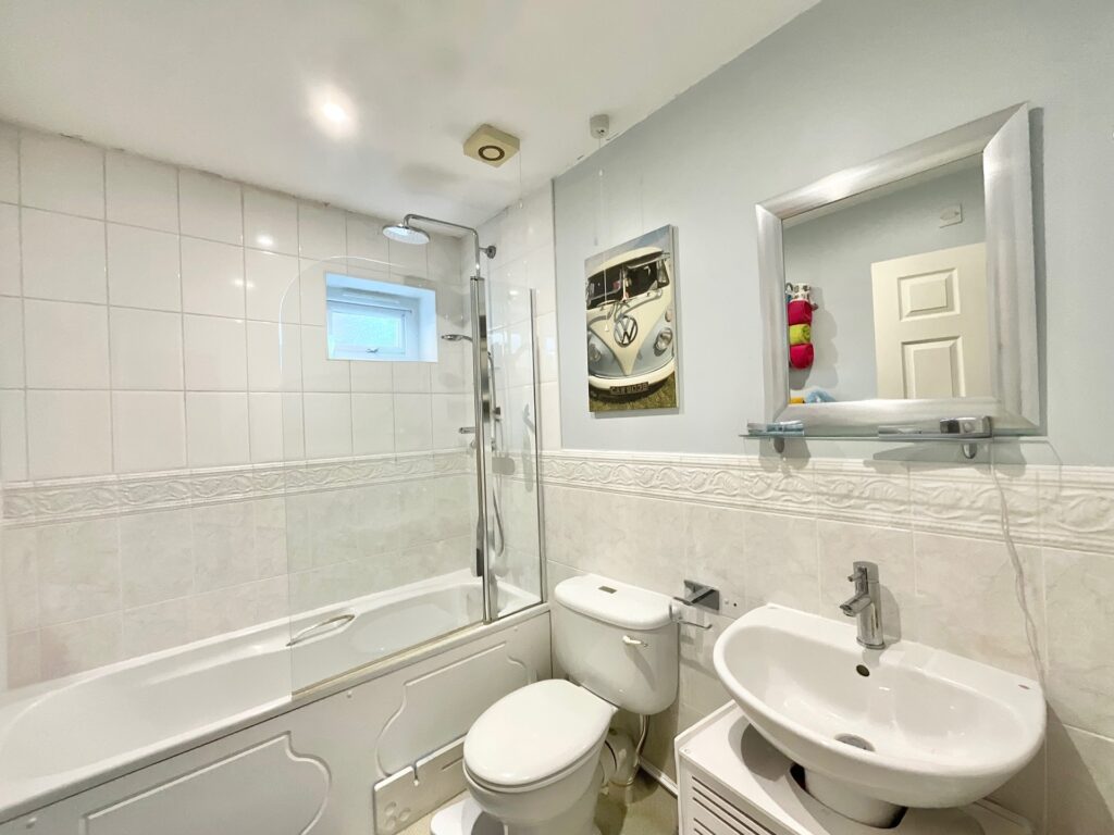 Redhill Drive, Tean, ST10