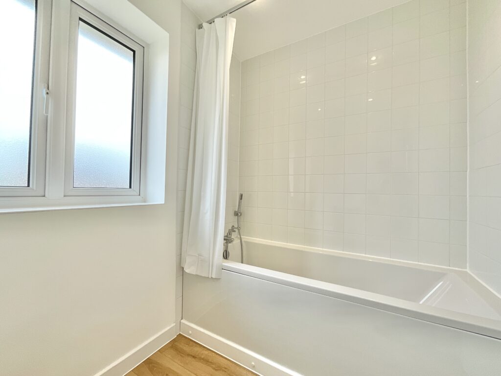 Montgomery Place, Ayrshire Vale, TF9