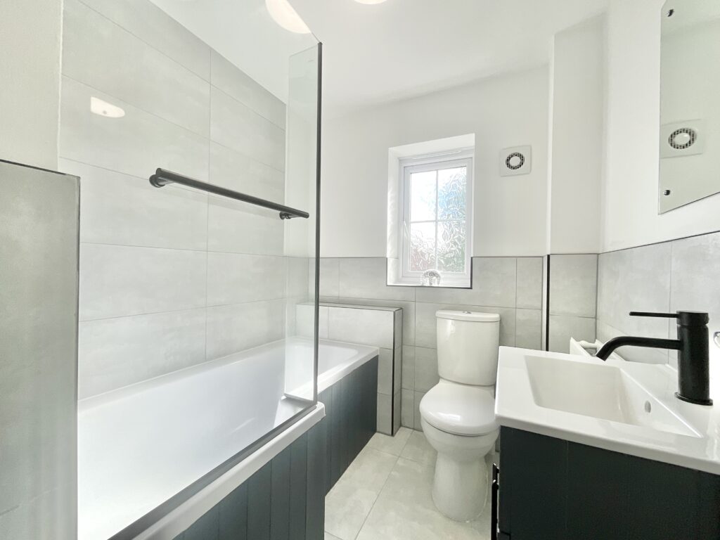 Kielder Drive, Yarnfield, ST15