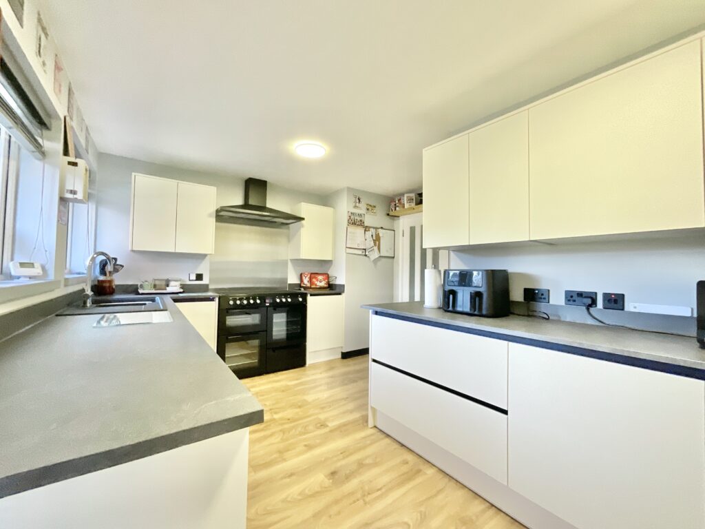 Highlows Lane, Yarnfield, ST15