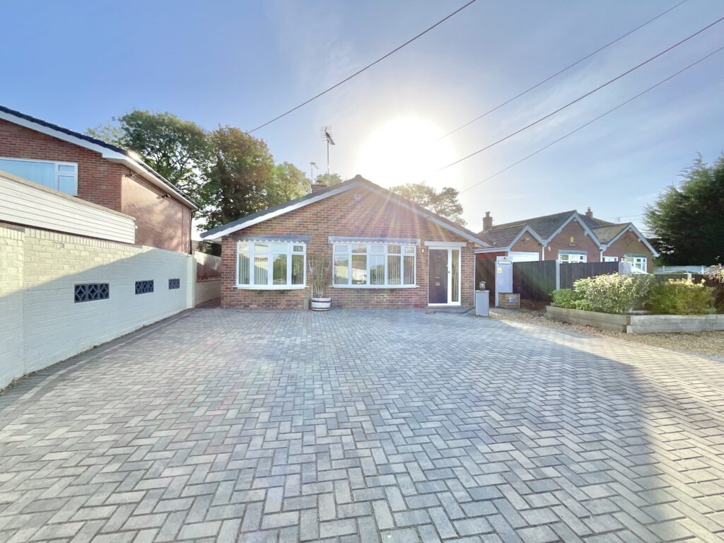 Highlows Lane, Yarnfield, ST15