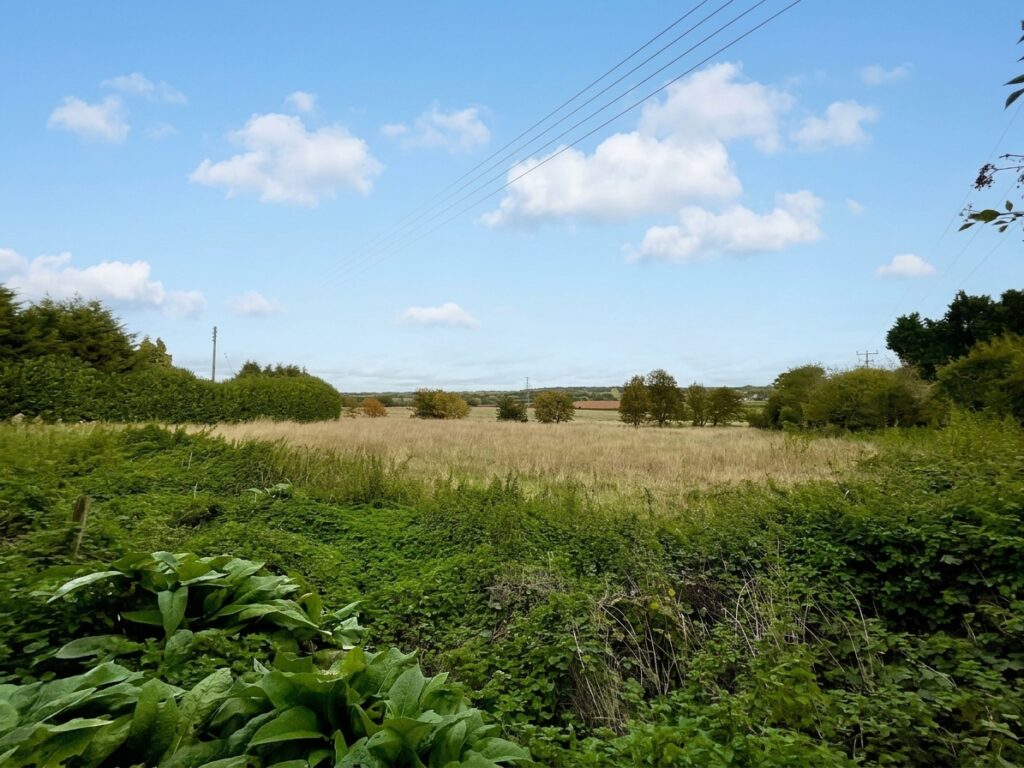 Stone Road, Tittensor, ST12