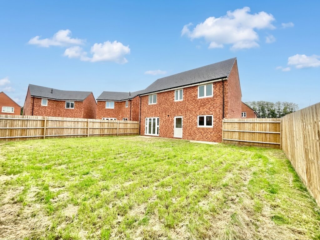 Montgomery Place, Ayrshire Vale, TF9
