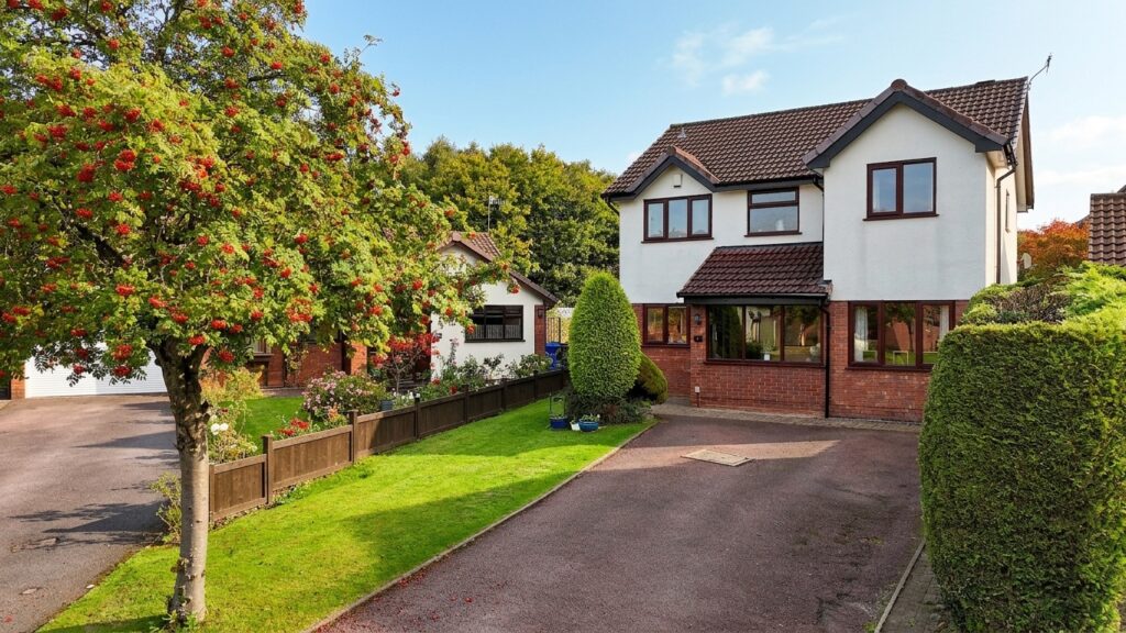Newburn Grove, Stoke-On-Trent, ST4