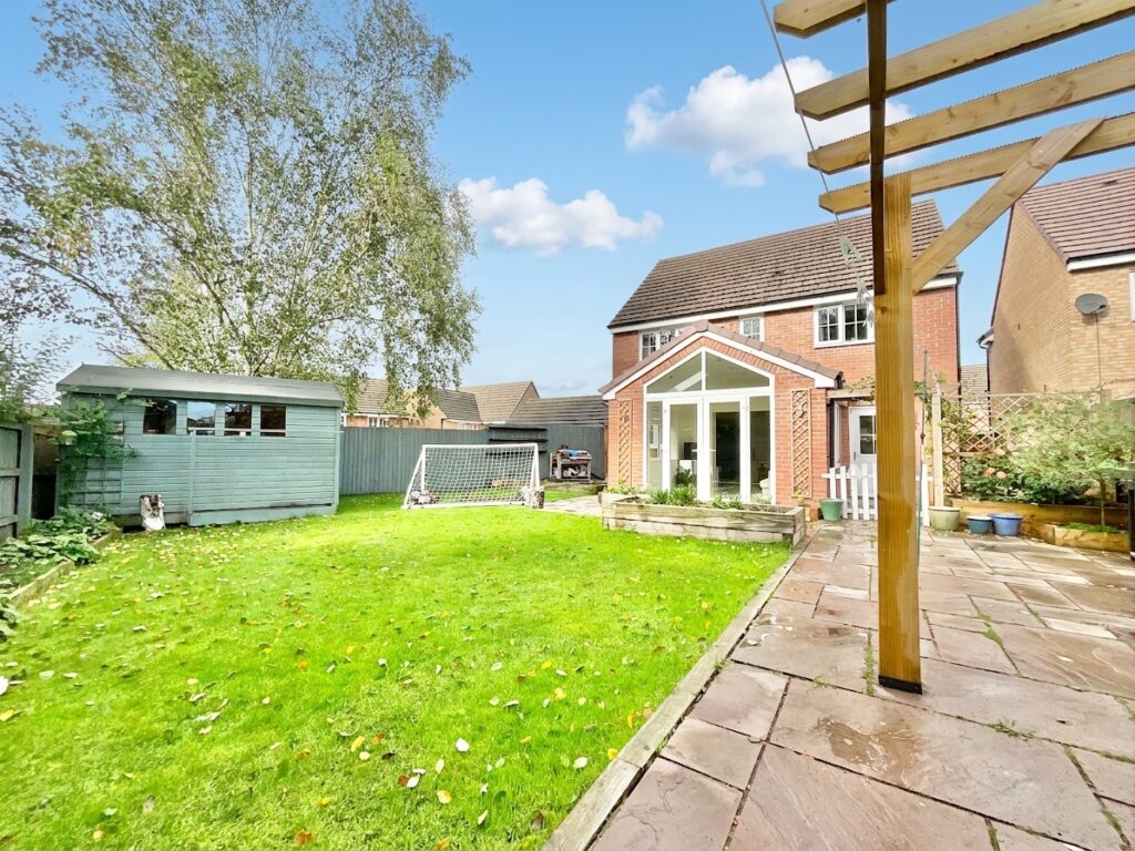 Kielder Drive, Yarnfield, ST15