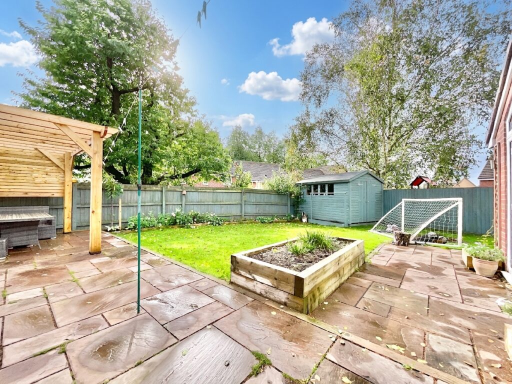 Kielder Drive, Yarnfield, ST15