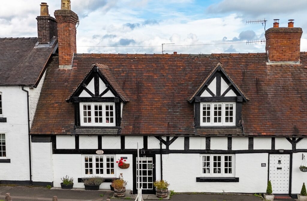 Stone Road, Tittensor, ST12