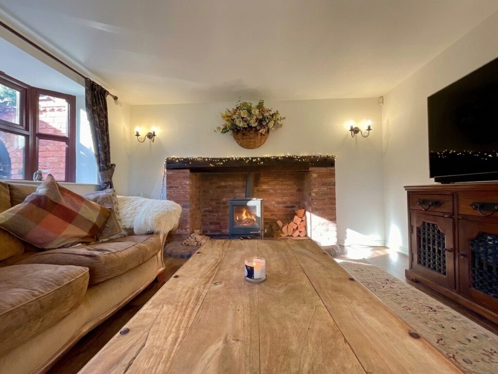 Loxley Green, Uttoxeter, ST14