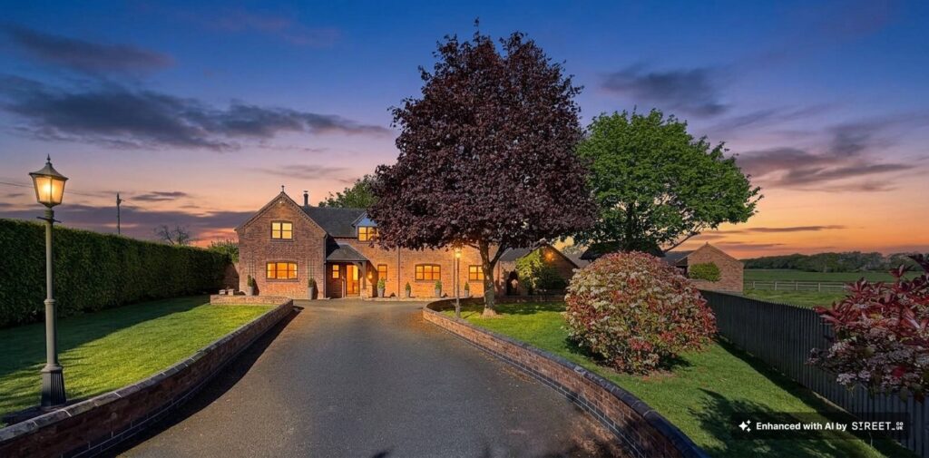 Loxley Green, Uttoxeter, ST14