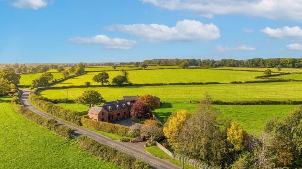Loxley Green, Uttoxeter, ST14
